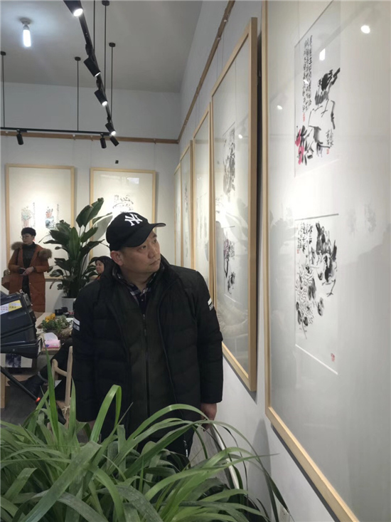 《写花弄影》—李若清花鸟小品展于屏雅斋美术馆举行