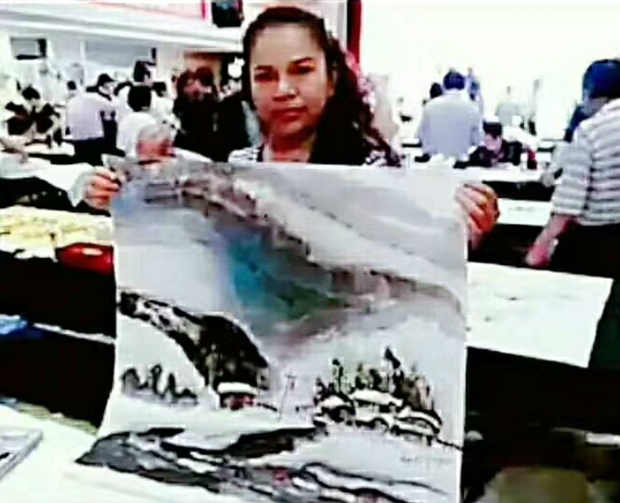 ʫ黭ŮܾٵǹҼйĸﱨ