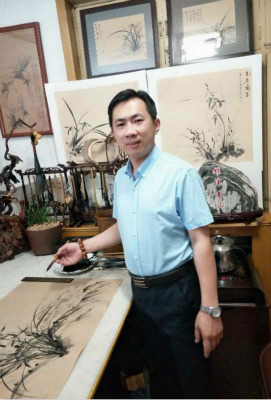 韩正民兰花作品欣赏