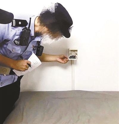自如房内现摄像头 警方介入调查