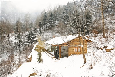 ������Ǳ��ˡ���ʿ�������壺��ɽϵ������������Υ��