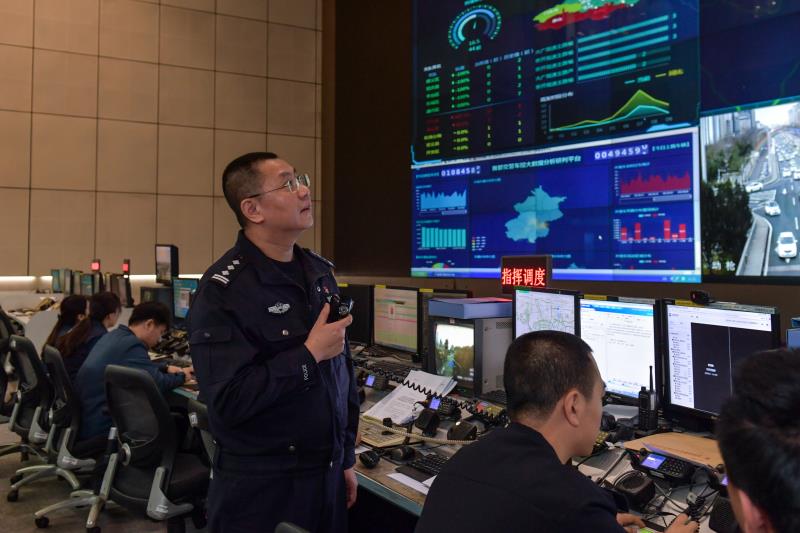 北京公安交通指挥中心:最希望过年这里静悄悄