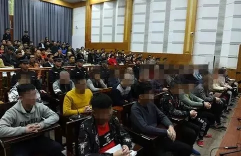 杜某欢等32人重大涉黑案二审开庭,法检两长共同出庭