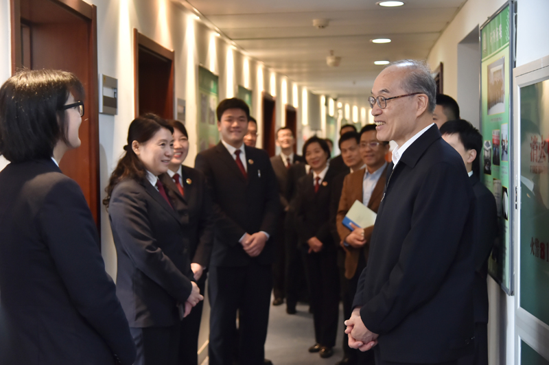 最高检检察长张军赴基层院进行“堵门式”调研