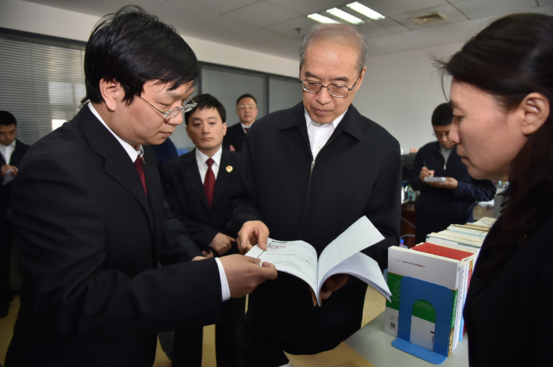 最高检检察长张军赴基层院进行“堵门式”调研