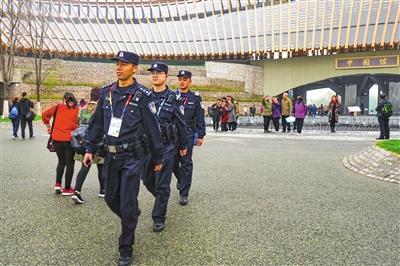 警方重点打击倒卖世园会票证行为 消防每日巡检园区