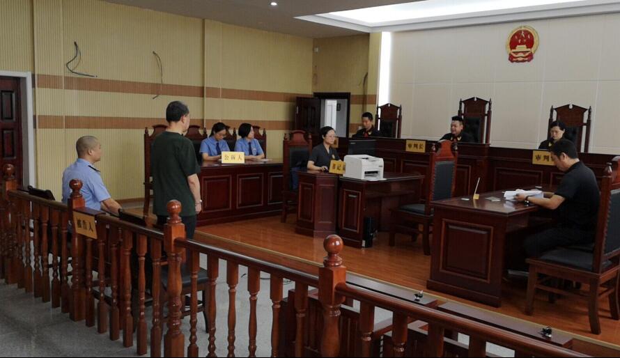 湖北仙桃“贪腐夫妻档”职务犯罪案件同日公开宣判