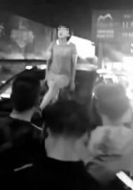 ��������ǡ�Ů���֣���β���άȨ����Υ����