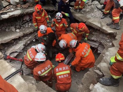 �����Խ����������������2��������Ա���ȳ�