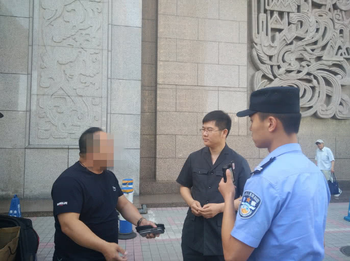 欠账17年 五次变姓名逃避执行