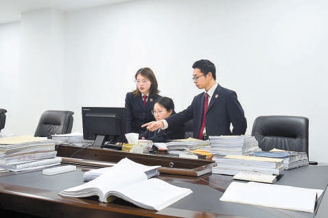 湖北:一手抓扫黑除恶案件办理,一手抓行业领域社会治理