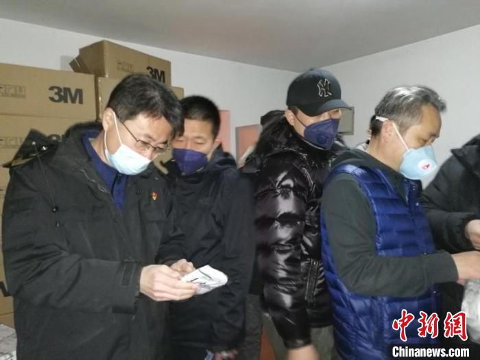 北京破获首起跨省区销售假冒口罩案