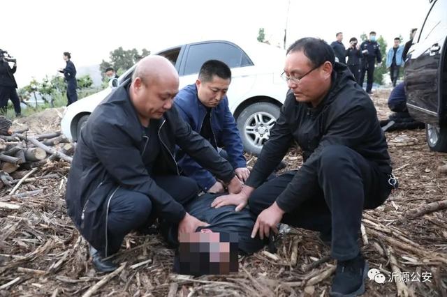 不开票、可还价、拿钱就走，涉案470余起，3人冒充交警被抓获