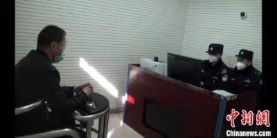 一男子在进京高铁上吸烟并打伤乘警被刑拘