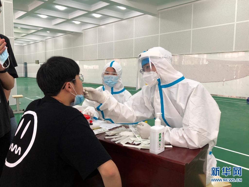安徽六安启动新冠肺炎疫情控制应急预案 主城区开展全员核酸检测