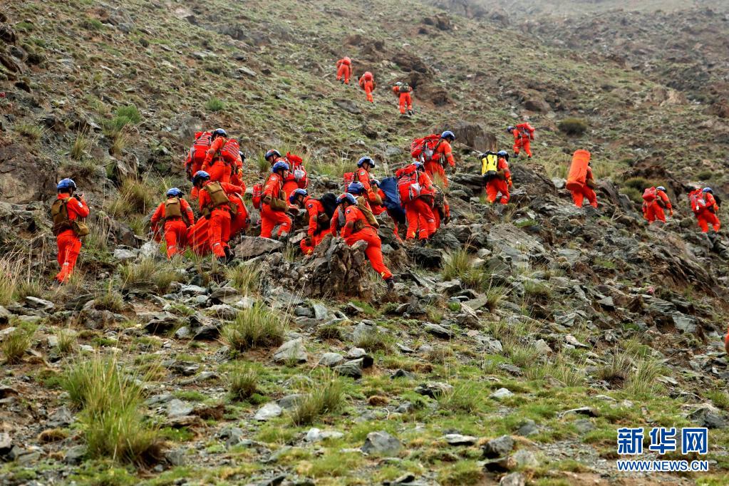 甘肃景泰山地越野赛搜救结束